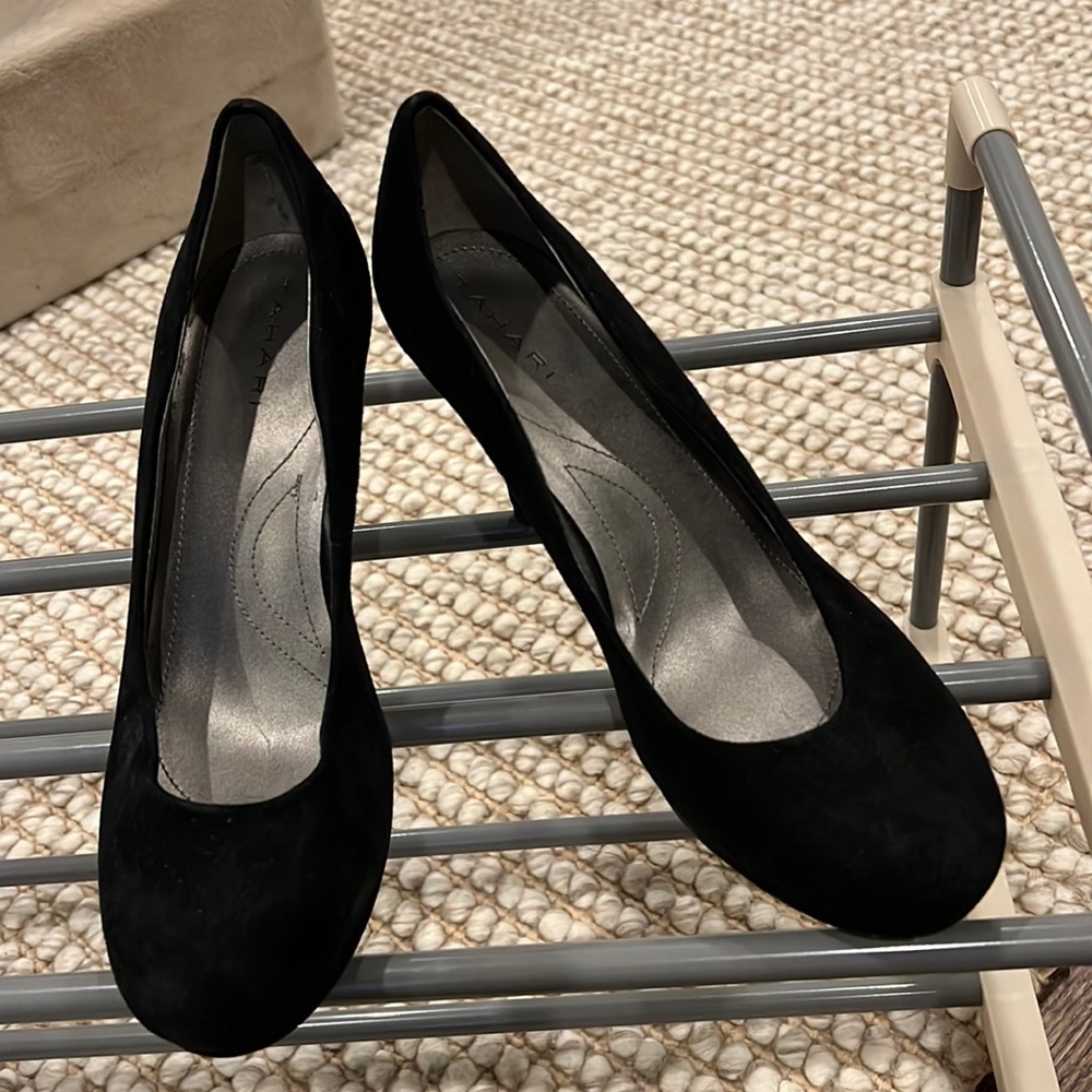 Tahari Collete Black Suede Heels